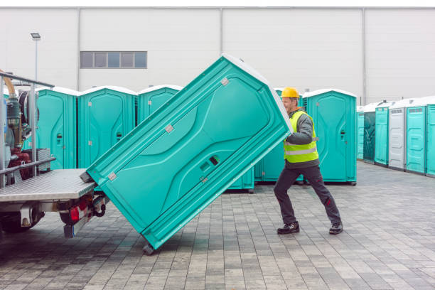 Best Luxury portable toilet rental  in Waelder, TX